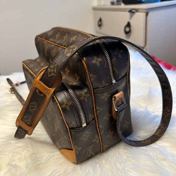 Louis Vuitton Nile messenger bag - Picture 4 of 7